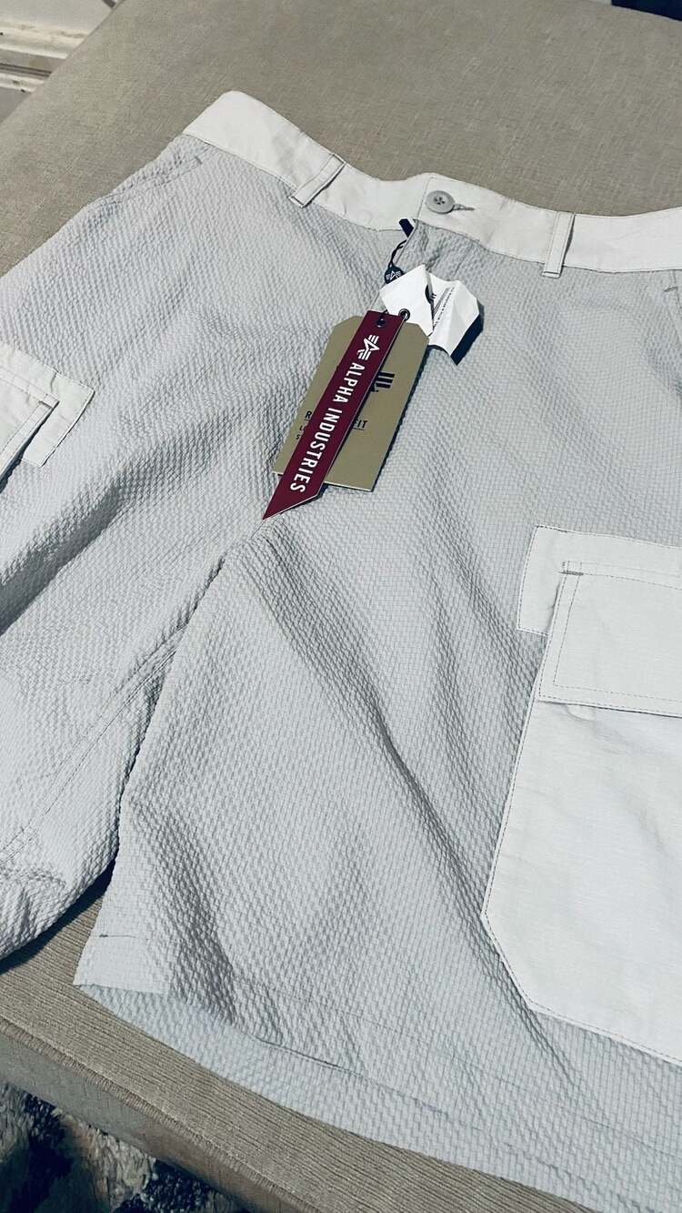 Alpha Industries Seersucker Cargo Shorts, New with Tags
